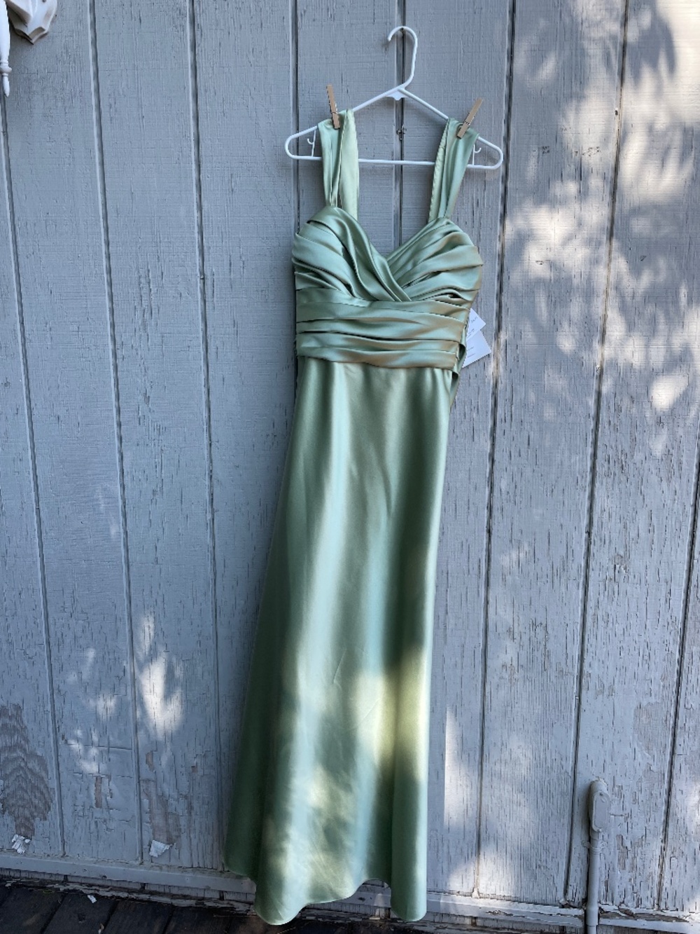 WTOO WATTERS Bridesmaid Dress Full GOWN Size 12 LIME GREEN Duchess Satin